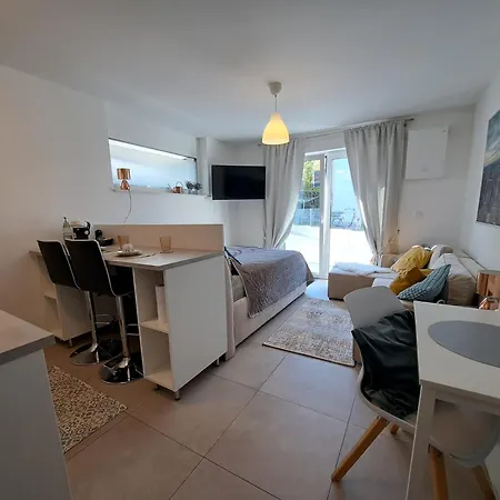 Exklusive Neubauapartments شقة